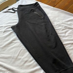 Women’s Athleta Capris Sweats